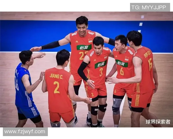 老将拼搏精神激励球队新星崛起关键时刻逆转局势成就胜利